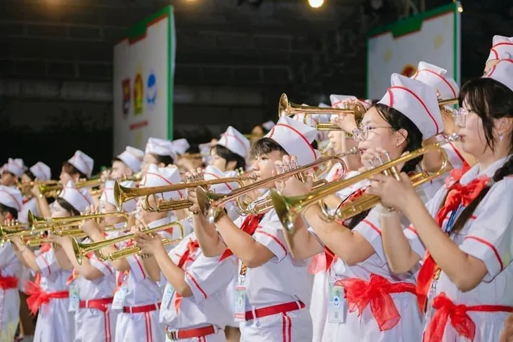 Khai mạc Liên hoan Tiếng kèn Đội ta khu vực phía Nam - Ảnh 4. Khai mạc Liên hoan Tiếng kèn Đội ta khu vực phía Nam - Ảnh 4.