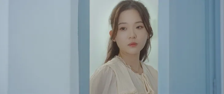 Vương Anh Tú thay đổi ngỡ ngàng khi kết đôi cùng nữ diễn viên phim Chúng ta của 8 năm sau - Ảnh 3. Vương Anh Tú thay đổi ngỡ ngàng khi kết đôi cùng nữ diễn viên phim Chúng ta của 8 năm sau - Ảnh 3.