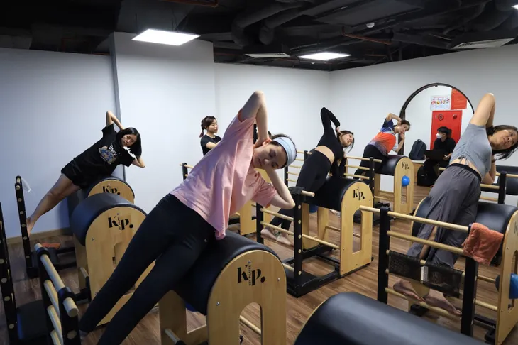 Pilates - Phương pháp tập luyện mới cho lối sống hiện đại - Ảnh 5. Pilates - Phương pháp tập luyện mới cho lối sống hiện đại - Ảnh 5.