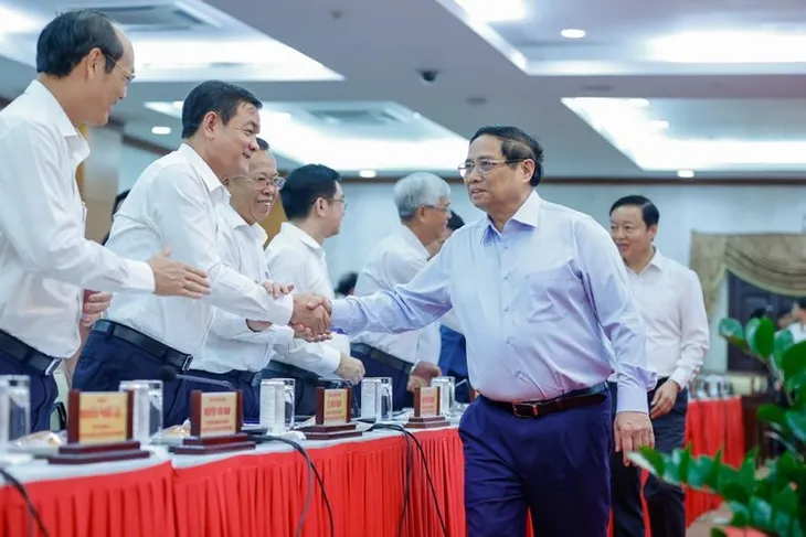 Thủ tướng Phạm Minh Chính: Phát triển Thành phố Hồ Chí Minh với tinh thần “6 tiên phong” - Ảnh 1. Thủ tướng Phạm Minh Chính: Phát triển Thành phố Hồ Chí Minh với tinh thần “6 tiên phong” - Ảnh 1.