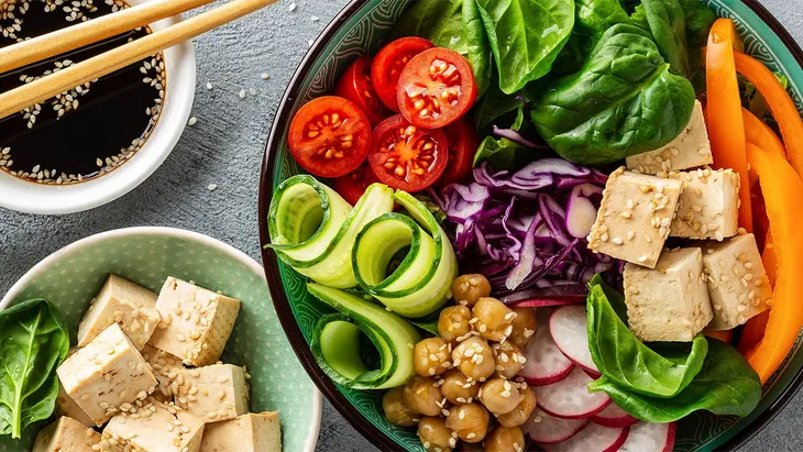 Chế độ ăn thuần chay làm chậm quá trình lão hóa - Ảnh 1. Chế độ ăn thuần chay làm chậm quá trình lão hóa - Ảnh 1.