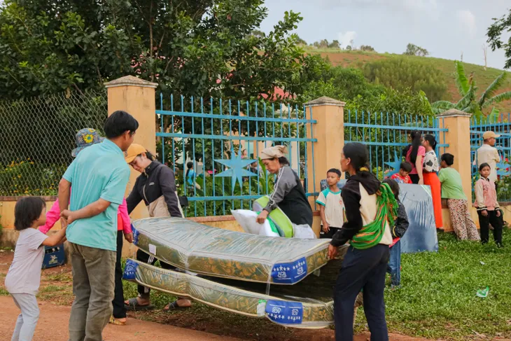 Góp nệm cũ, trao giấc ngủ hạnh phúc đến Gia Lai cùng Thế Giới Nệm - Ảnh 2. Góp nệm cũ, trao giấc ngủ hạnh phúc đến Gia Lai cùng Thế Giới Nệm - Ảnh 2.