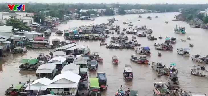 Nỗ lực giữ gìn văn hóa chợ nổi - Ảnh 1. Nỗ lực giữ gìn văn hóa chợ nổi - Ảnh 1.