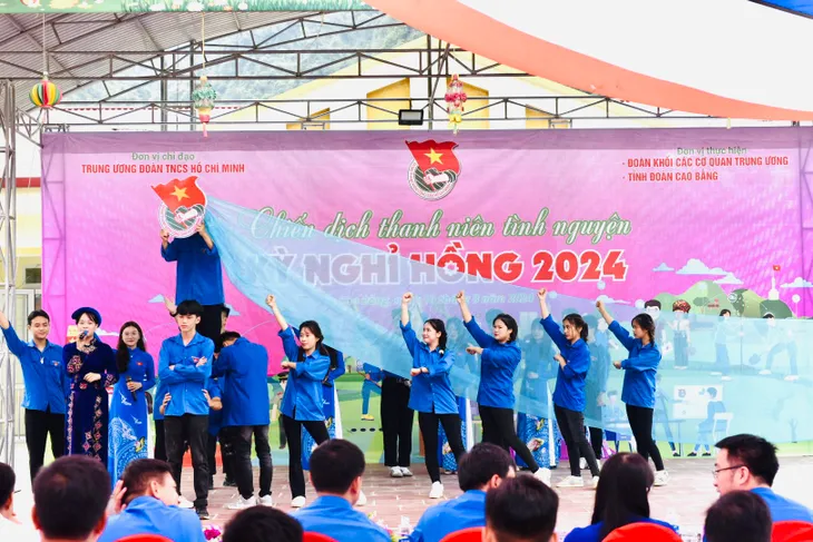 Kỳ nghỉ hồng cấp Trung ương 2024: Hơn 6,5 tỷ đồng triển khai công trình, phần việc thanh niên - Ảnh 15. Kỳ nghỉ hồng cấp Trung ương 2024: Hơn 6,5 tỷ đồng triển khai công trình, phần việc thanh niên - Ảnh 15.