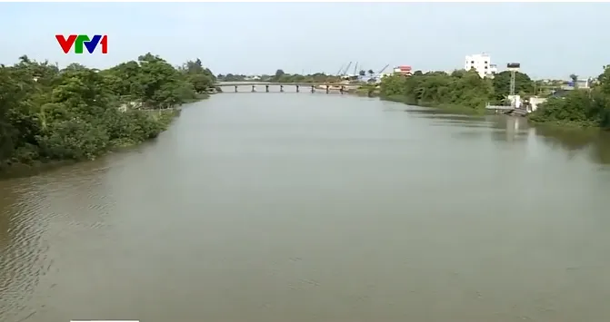 Nghịch lý có nước sạch nhưng... không dám dùng - Ảnh 4. Nghịch lý có nước sạch nhưng... không dám dùng - Ảnh 4.