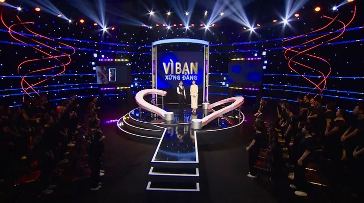 Vì bạn xứng đáng (VTV3): Á hậu Thủy Tiên mang niềm vui đến với gia đình nạn nhân chất độc da cam - Ảnh 2. Vì bạn xứng đáng (VTV3): Á hậu Thủy Tiên mang niềm vui đến với gia đình nạn nhân chất độc da cam - Ảnh 2.