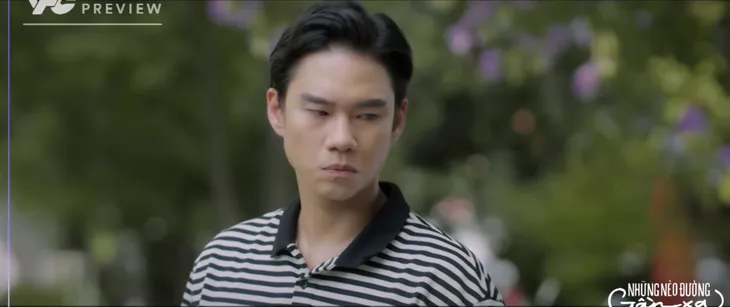 Những nẻo đường gần xa - Tập 55: Hùng lặng thinh nhìn Yên được người yêu chăm sóc - Ảnh 3. Những nẻo đường gần xa - Tập 55: Hùng lặng thinh nhìn Yên được người yêu chăm sóc - Ảnh 3.