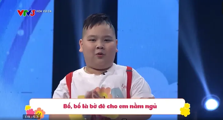 Hoa vui ca: Cùng tập hát ca khúc về siêu nhân bố - Ảnh 2. Hoa vui ca: Cùng tập hát ca khúc về siêu nhân bố - Ảnh 2.
