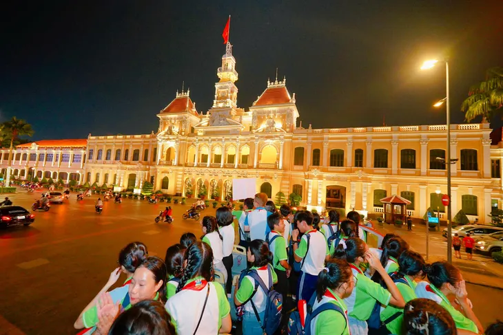 Sôi nổi các hoạt động tại Liên hoan thiếu nhi Việt Nam-Lào-Campuchia năm 2024 - Ảnh 6. Sôi nổi các hoạt động tại Liên hoan thiếu nhi Việt Nam-Lào-Campuchia năm 2024 - Ảnh 6.