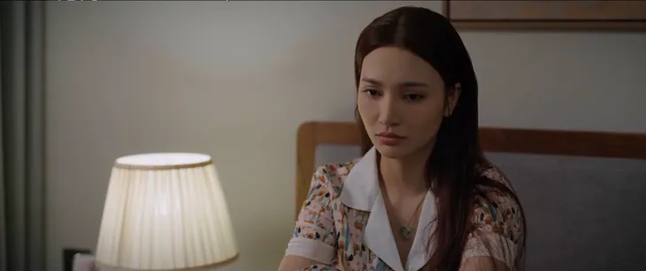 Những nẻo đường gần xa - Tập 56: Hùng tai qua nạn khỏi, vẫn lạnh lùng với Yên - Ảnh 13. Những nẻo đường gần xa - Tập 56: Hùng tai qua nạn khỏi, vẫn lạnh lùng với Yên - Ảnh 13.