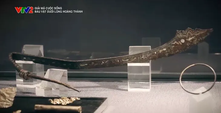 Giải mã cuộc sống: Đao cẩn tam khí - Báu vật dưới lòng Hoàng Thành - Ảnh 1. Giải mã cuộc sống: Đao cẩn tam khí - Báu vật dưới lòng Hoàng Thành - Ảnh 1.