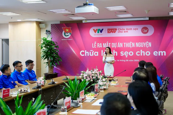 Ra mắt dự án thiện nguyện Chữa lành sẹo cho em - Ảnh 3.