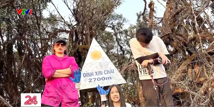 Gặp gỡ 3 mẹ con chinh phục những đỉnh núi cao châu Á - Ảnh 3. Gặp gỡ 3 mẹ con chinh phục những đỉnh núi cao châu Á - Ảnh 3.