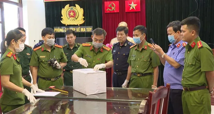 Triệt phá đường dây ma túy từ Lào về Việt Nam tiêu thụ - Ảnh 2. Triệt phá đường dây ma túy từ Lào về Việt Nam tiêu thụ - Ảnh 2.