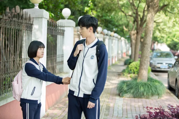 Sao Hoa ngữ giấu chiều cao vì sợ mất vai diễn - Ảnh 4. Sao Hoa ngữ giấu chiều cao vì sợ mất vai diễn - Ảnh 4.