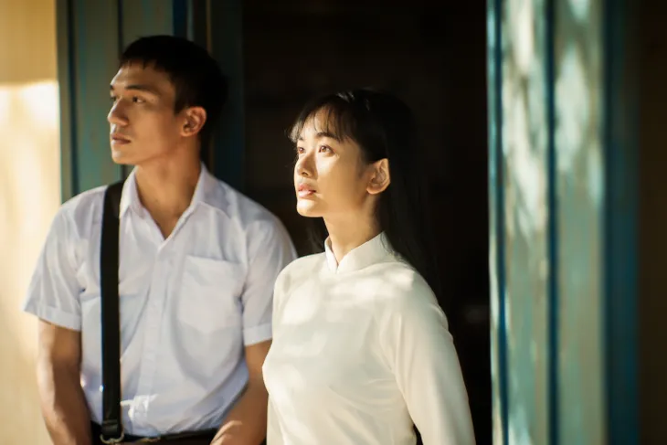 Phim Ngày xưa có một chuyện tình tung MV ghép cảnh phim cực thơ mộng - Ảnh 2. Phim Ngày xưa có một chuyện tình tung MV ghép cảnh phim cực thơ mộng - Ảnh 2.
