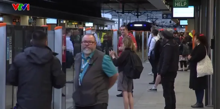 Khai trương tàu điện ngầm không người lái tại Sydney, Australia - Ảnh 1. Khai trương tàu điện ngầm không người lái tại Sydney, Australia - Ảnh 1.