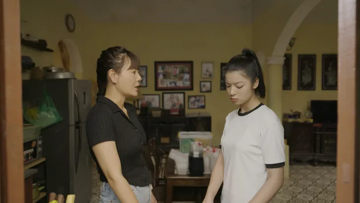 NSƯT Võ Hoài Nam ủng hộ con gái trong lần đầu đóng phim truyền hình - Ảnh 2. NSƯT Võ Hoài Nam ủng hộ con gái trong lần đầu đóng phim truyền hình - Ảnh 2.
