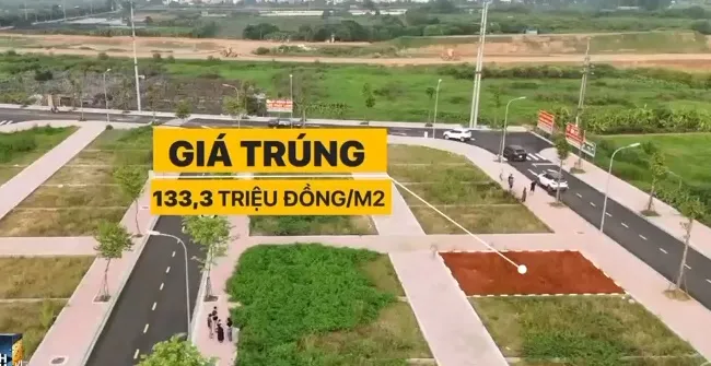Đất đấu giá cao bất thường: Có sự xuất hiện của hội nhóm đầu cơ - Ảnh 1. Đất đấu giá cao bất thường: Có sự xuất hiện của hội nhóm đầu cơ - Ảnh 1.