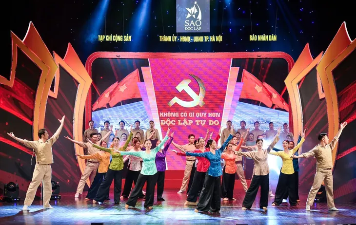 THTT Sao Độc lập: Lời Bác - Lời của non sông (20h10, VTV1) - Ảnh 1. THTT Sao Độc lập: Lời Bác - Lời của non sông (20h10, VTV1) - Ảnh 1.
