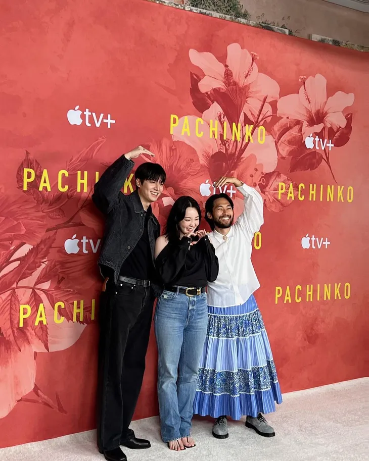 Lee Min Ho “minh oan” cho nhân vật của mình trong Pachinko - Ảnh 2. Lee Min Ho “minh oan” cho nhân vật của mình trong Pachinko - Ảnh 2.