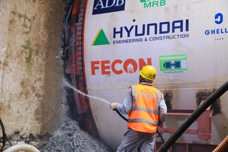 Máy đào hầm TBM 1 đã khoan được bao nhiêu mét hầm metro Nhổn - ga Hà Nội? - Ảnh 1. Máy đào hầm TBM 1 đã khoan được bao nhiêu mét hầm metro Nhổn - ga Hà Nội? - Ảnh 1.