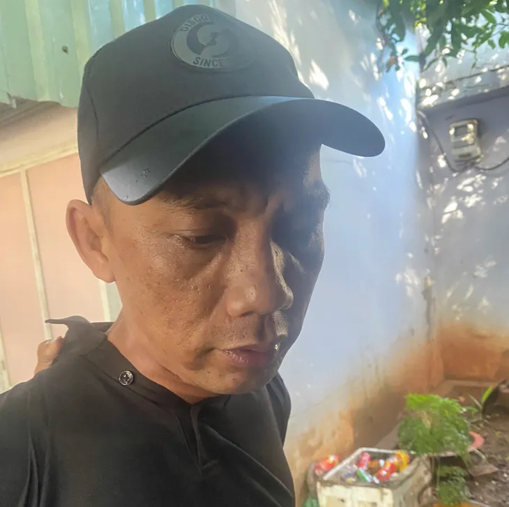 Bắt giữ đối tượng cướp giật dây chuyền vàng của người đi đường - Ảnh 1. Bắt giữ đối tượng cướp giật dây chuyền vàng của người đi đường - Ảnh 1.