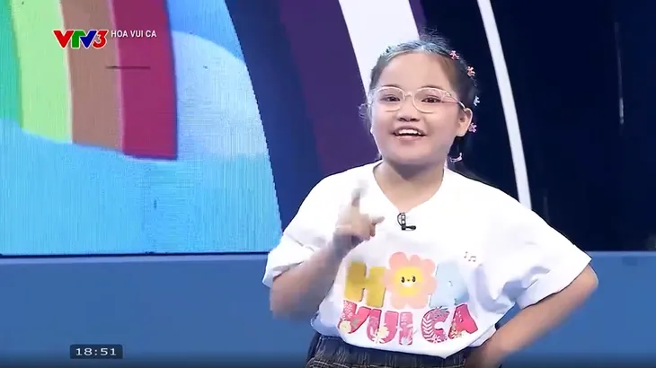 Hoa vui ca: Vừa tập đếm vừa tập nhảy - Ảnh 1. Hoa vui ca: Vừa tập đếm vừa tập nhảy - Ảnh 1.