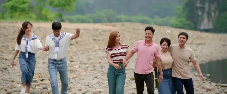 Vui lên vào anh em ơi - Tập 21: Kết phim viên mãn, Thắng có bạn gái xinh xắn - Ảnh 10. Vui lên vào anh em ơi - Tập 21: Kết phim viên mãn, Thắng có bạn gái xinh xắn - Ảnh 10.