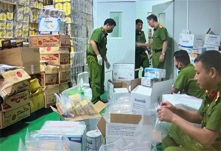 Bắt tạm giam Tổng Giám đốc Công ty CP sữa Hà Lan - Ảnh 1. Bắt tạm giam Tổng Giám đốc Công ty CP sữa Hà Lan - Ảnh 1.