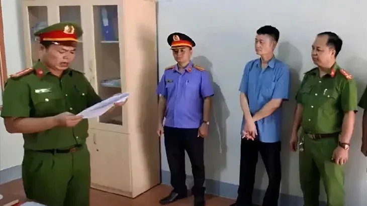 Bắt tạm giam Giám đốc Văn phòng đăng ký đất đai huyện Ea Súp, Đắk Lắk - Ảnh 1. Bắt tạm giam Giám đốc Văn phòng đăng ký đất đai huyện Ea Súp, Đắk Lắk - Ảnh 1.