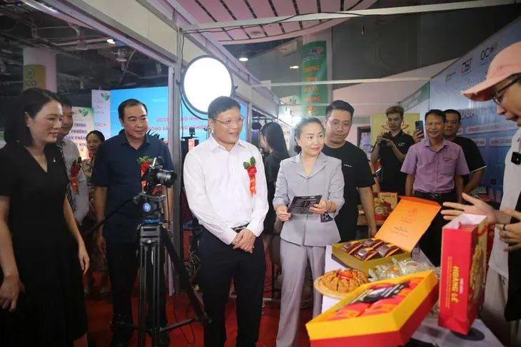 Hơn 250 gian hàng sản phẩm nông nghiệp trưng bày tại Hội chợ OCOP khu vực Đông Bắc - Ảnh 2. Hơn 250 gian hàng sản phẩm nông nghiệp trưng bày tại Hội chợ OCOP khu vực Đông Bắc - Ảnh 2.