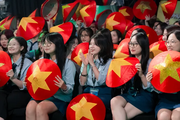Sinh viên thế hệ mới 2024: Bốn trường đại học miền Bắc ra quân - Ảnh 4. Sinh viên thế hệ mới 2024: Bốn trường đại học miền Bắc ra quân - Ảnh 4.