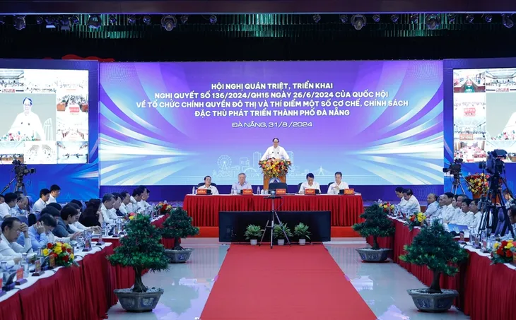 Thủ tướng Phạm Minh Chính: Đà Nẵng cùng cả nước theo kịp, tiến cùng, vươn lên - Ảnh 2. Thủ tướng Phạm Minh Chính: Đà Nẵng cùng cả nước theo kịp, tiến cùng, vươn lên - Ảnh 2.