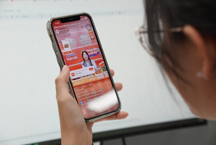 “Tiết kiệm ồn ào” lên ngôi, thời điểm Gen Z bớt… “bốc đồng” khi mua sắm đã tới? - Ảnh 2. “Tiết kiệm ồn ào” lên ngôi, thời điểm Gen Z bớt… “bốc đồng” khi mua sắm đã tới? - Ảnh 2.