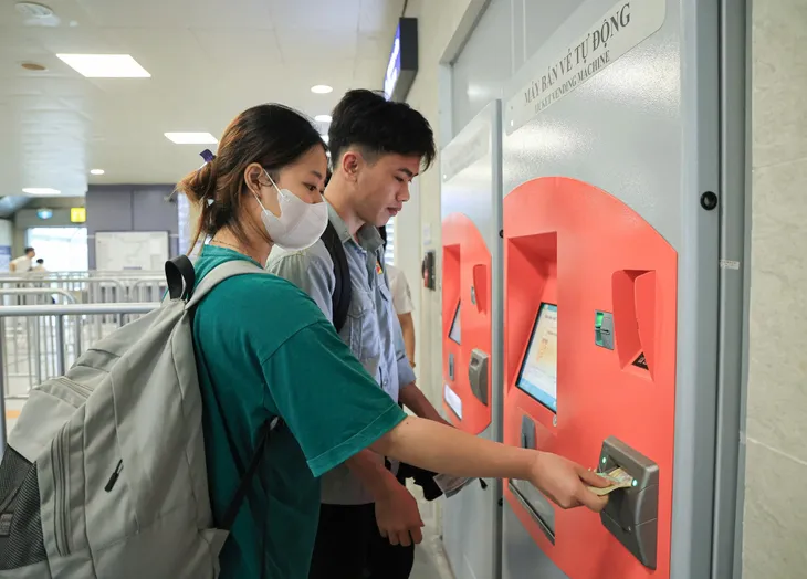 Tiềm năng từ việc khai thác quảng cáo trên các tuyến đường sắt đô thị - Ảnh 3. Tiềm năng từ việc khai thác quảng cáo trên các tuyến đường sắt đô thị - Ảnh 3.