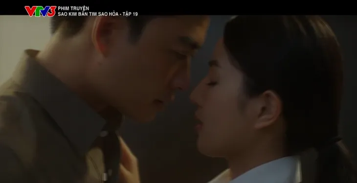 Sao Kim bắn tim Sao Hỏa - Tập 19: Chị chồng vô duyên, đêm hôm đập cửa phá đám vợ chồng em trai - Ảnh 4. Sao Kim bắn tim Sao Hỏa - Tập 19: Chị chồng vô duyên, đêm hôm đập cửa phá đám vợ chồng em trai - Ảnh 4.