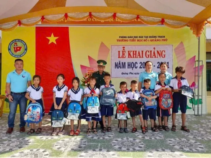 Ước mơ thành sự thật của con nuôi đồn biên phòng Quảng Bình - Ảnh 4. Ước mơ thành sự thật của con nuôi đồn biên phòng Quảng Bình - Ảnh 4.