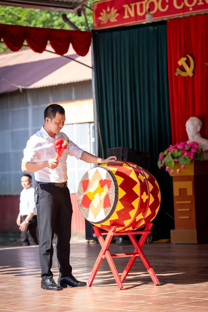 Chắp cánh ước mơ cho học trò vùng cao với 3 thư viện mới nhân dịp khai giảng - Ảnh 4. Chắp cánh ước mơ cho học trò vùng cao với 3 thư viện mới nhân dịp khai giảng - Ảnh 4.