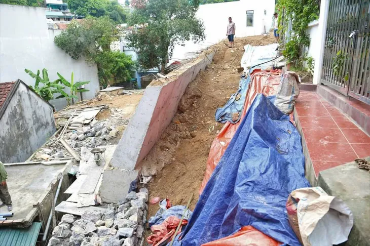 TP Hạ Long huy động hơn 1500 người sẵn sàng ứng phó với bão số 3 - Ảnh 3. TP Hạ Long huy động hơn 1500 người sẵn sàng ứng phó với bão số 3 - Ảnh 3.