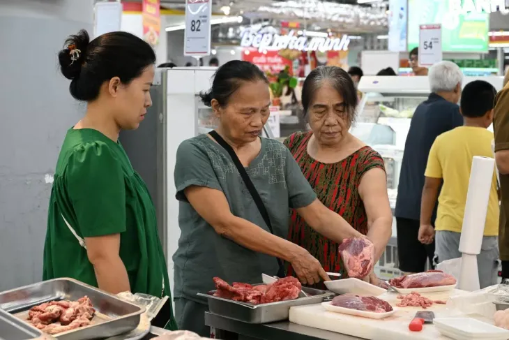 Bộ Công Thương: Không thiếu hàng hoá thiết yếu - Ảnh 1. Bộ Công Thương: Không thiếu hàng hoá thiết yếu - Ảnh 1.