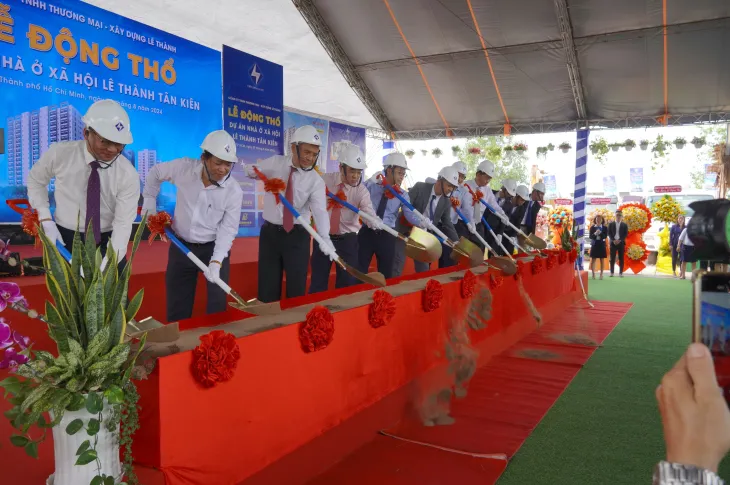 Nhiều tín hiệu khả quan cho thị trường bất động sản phục hồi - Ảnh 2. Nhiều tín hiệu khả quan cho thị trường bất động sản phục hồi - Ảnh 2.