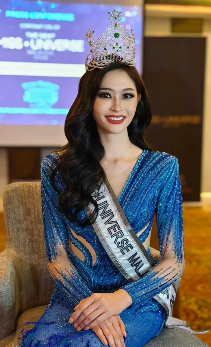 Diễn viên giỏi võ của Malaysia 2 lần đăng quang Hoa hậu - Ảnh 4. Diễn viên giỏi võ của Malaysia 2 lần đăng quang Hoa hậu - Ảnh 4.