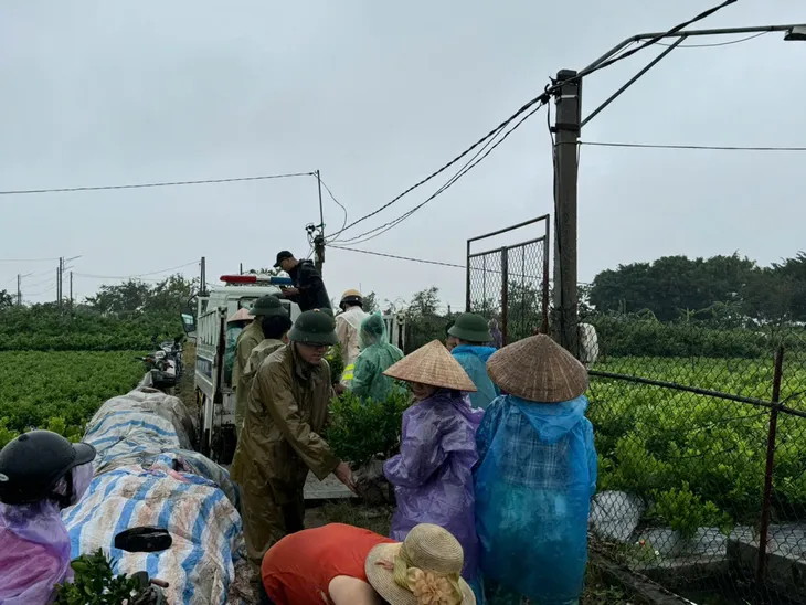 Hưng Yên, Hải Dương phát lệnh báo động lũ lụt mức độ 3 trên nhiều hệ thống sông - Ảnh 3.