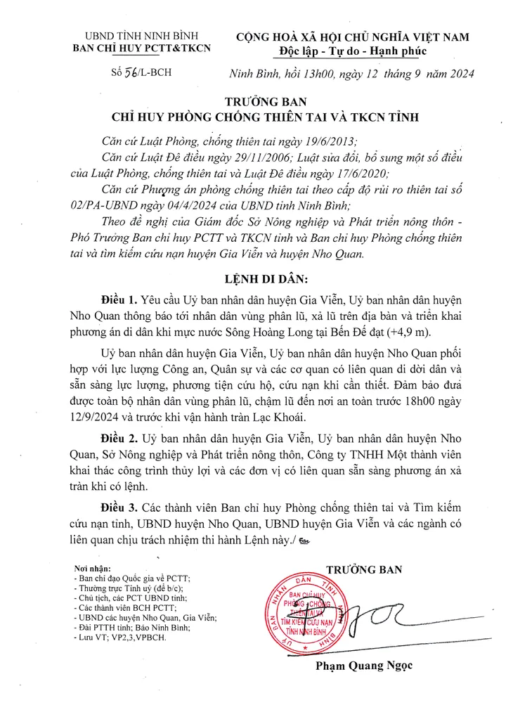 Trưởng Ban Chỉ huy PCTT&TKCN tỉnh Ninh Bình ký Lệnh di dân Vùng phân lũ, chậm lũ huyện Gia Viễn và huyện Nho Quan - Ảnh 1. Trưởng Ban Chỉ huy PCTT&TKCN tỉnh Ninh Bình ký Lệnh di dân Vùng phân lũ, chậm lũ huyện Gia Viễn và huyện Nho Quan - Ảnh 1.