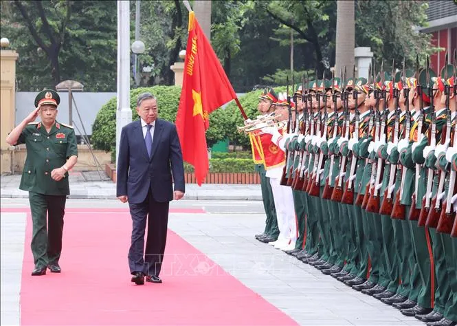 Tổng Bí thư, Chủ tịch nước dự Lễ khai giảng năm học 2024 - 2025 của Học viện Quốc phòng - Ảnh 1. Tổng Bí thư, Chủ tịch nước dự Lễ khai giảng năm học 2024 - 2025 của Học viện Quốc phòng - Ảnh 1.
