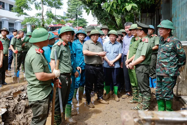 Thủ tướng: Hỗ trợ ngay Yên Bái 50 tỷ đồng khắc phục hậu quả thiên tai - Ảnh 1. Thủ tướng: Hỗ trợ ngay Yên Bái 50 tỷ đồng khắc phục hậu quả thiên tai - Ảnh 1.