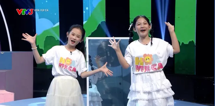 Hoa vui ca: Những điệu múa của các công chúa nhỏ - Ảnh 1. Hoa vui ca: Những điệu múa của các công chúa nhỏ - Ảnh 1.