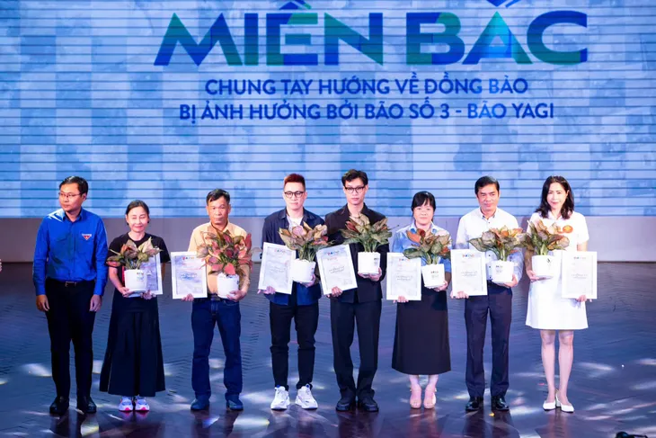 Tuổi trẻ TP Hồ Chí Minh chung tay hướng về đồng bào Miền Bắc - Ảnh 6. Tuổi trẻ TP Hồ Chí Minh chung tay hướng về đồng bào Miền Bắc - Ảnh 6.