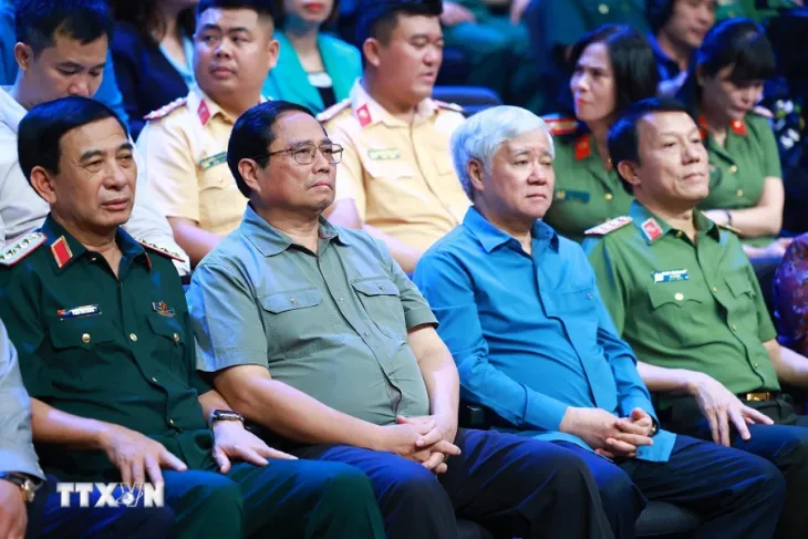 Thủ tướng Phạm Minh Chính dự Chương trình Điểm tựa Việt Nam - Ảnh 2. Thủ tướng Phạm Minh Chính dự Chương trình Điểm tựa Việt Nam - Ảnh 2.